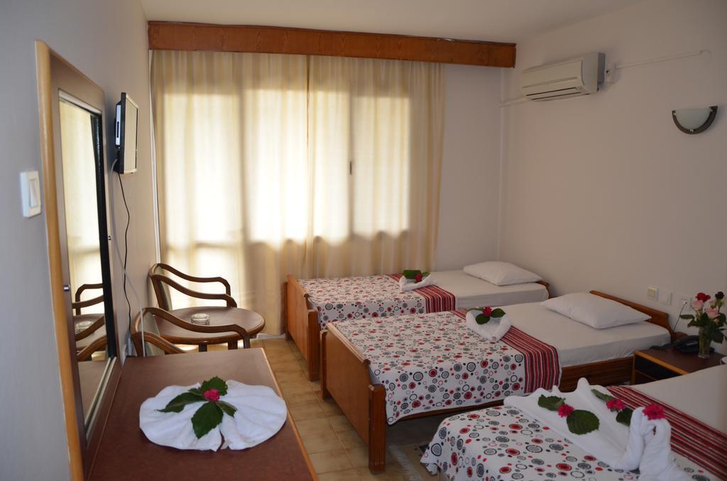 Dilek Hotel Menderes Exteriör bild